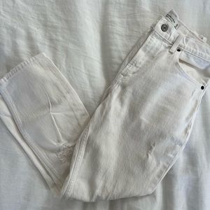 Abercrombie High Rise Mom Jeans Size 25 White